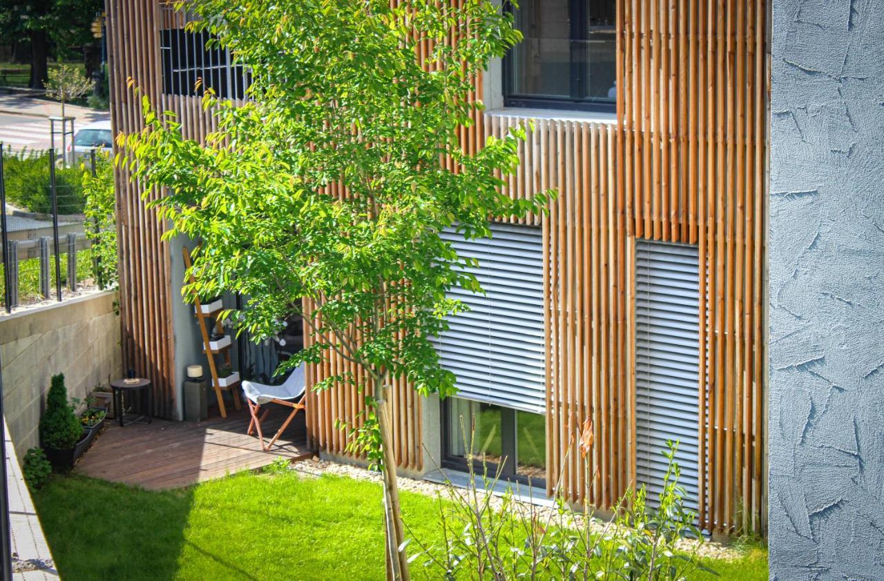 Jezerni S Terasou A Saunou V Lakepark Apartment *
