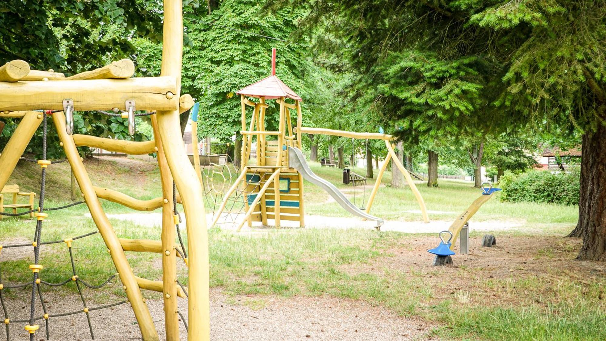 Apartment Jezerni S Terasou A Saunou V Lakepark *