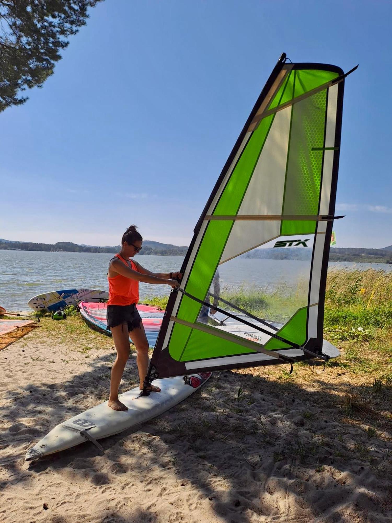 Apartament Jezerni S Terasou A Saunou V Lakepark